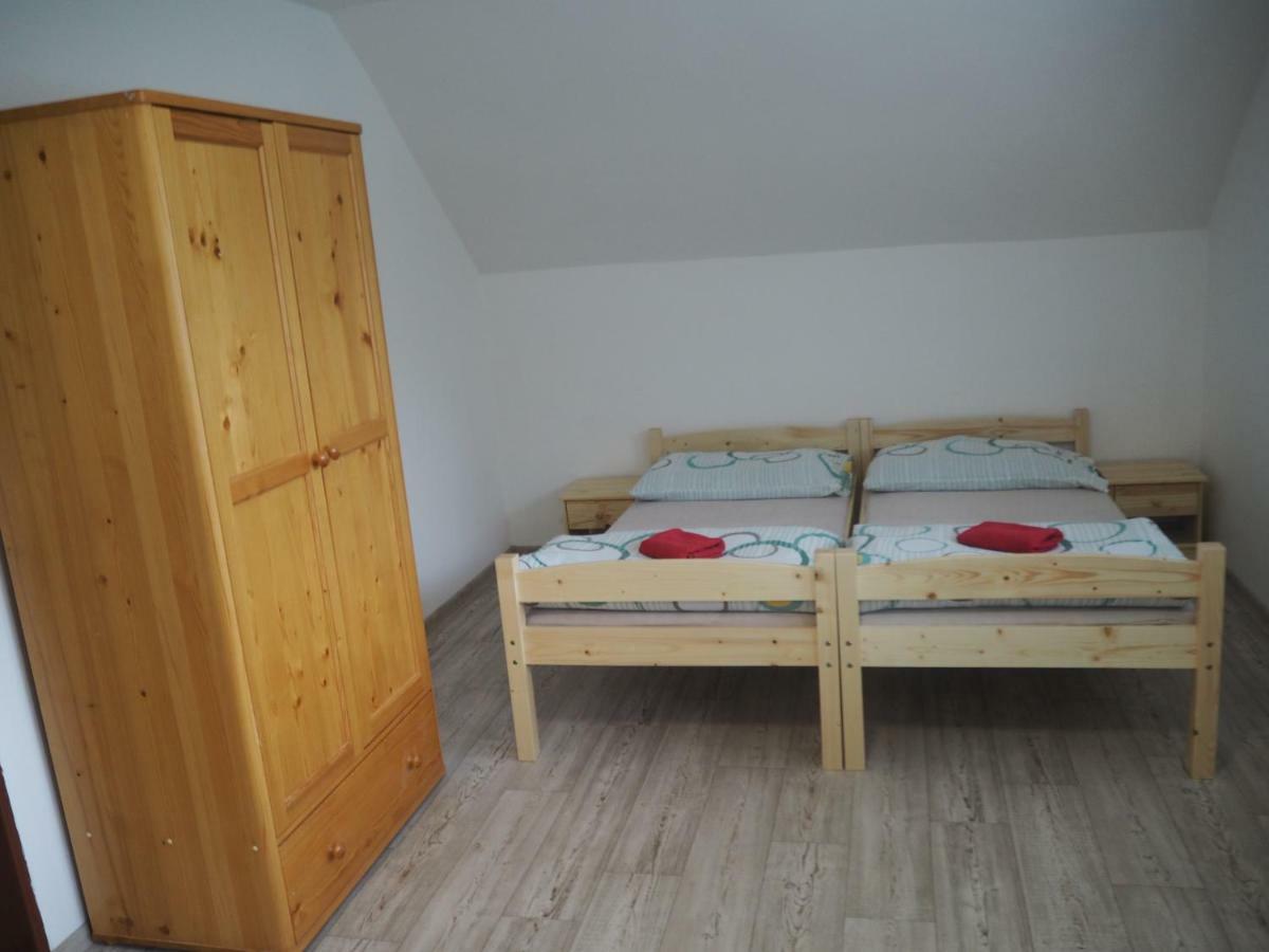 Economy Apartments České Švýcarsko Hřensko Exterior foto